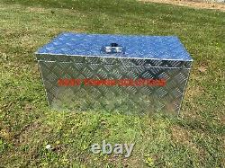 NEW Large Toolbox Lockable Aluminium Chequer Plate Chest 28 x 14 x 14 Inches