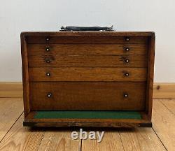 Boîte à outils en bois vintage pour collectionneurs d'ingénieurs et de fabricants d'outils avec 5 tiroirs