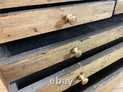 Coffret à outils en bois vintage pour ingénieurs